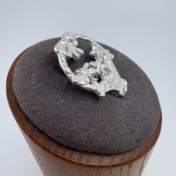 VTG Solid Sterling Silver 925 Flower Basket Textured Pendant Size 1" Length - Picture 3 of 9